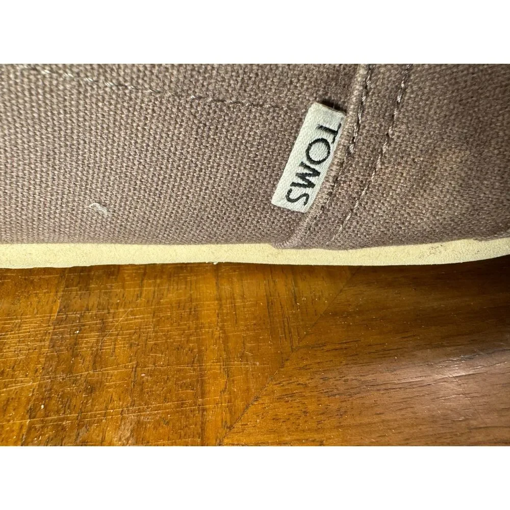 Toms these shoes